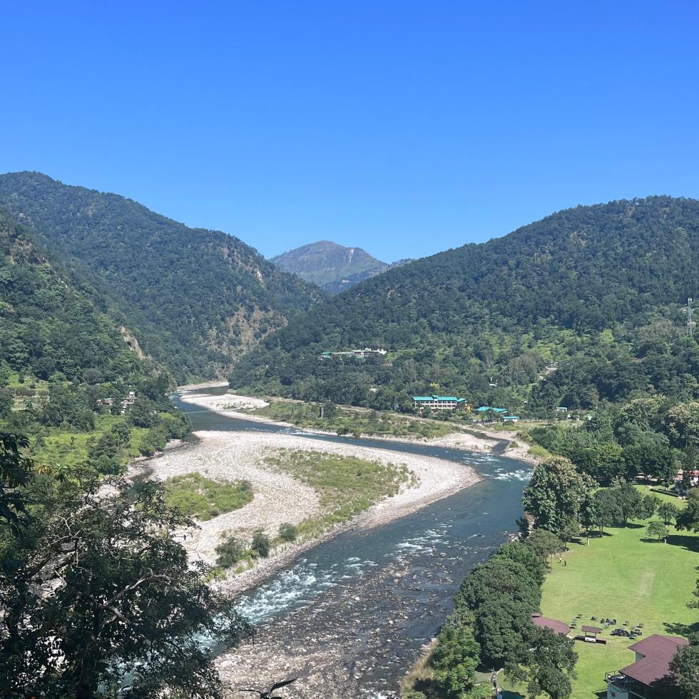 Ramganga River bends at Marchula. Photo by Ranabir Majumdar